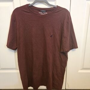 Nautica Men's Short Sleeve Crewneck Tee in Maroon